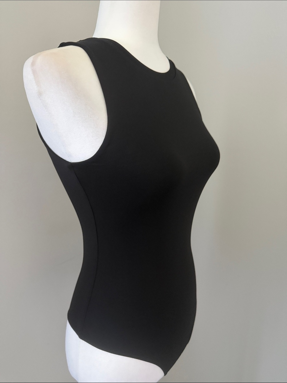 HOUSE OF HARLOW 1960 All Day Contour Black Sleeveless Bodysuit Size Small - Picture 5 of 12